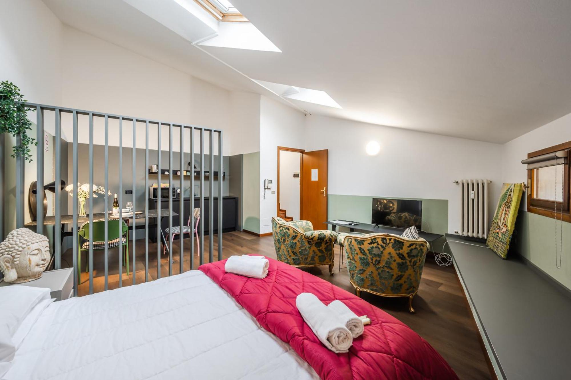 Riverwalk Al Castello Indipendent Apartments Verona Ngoại thất bức ảnh