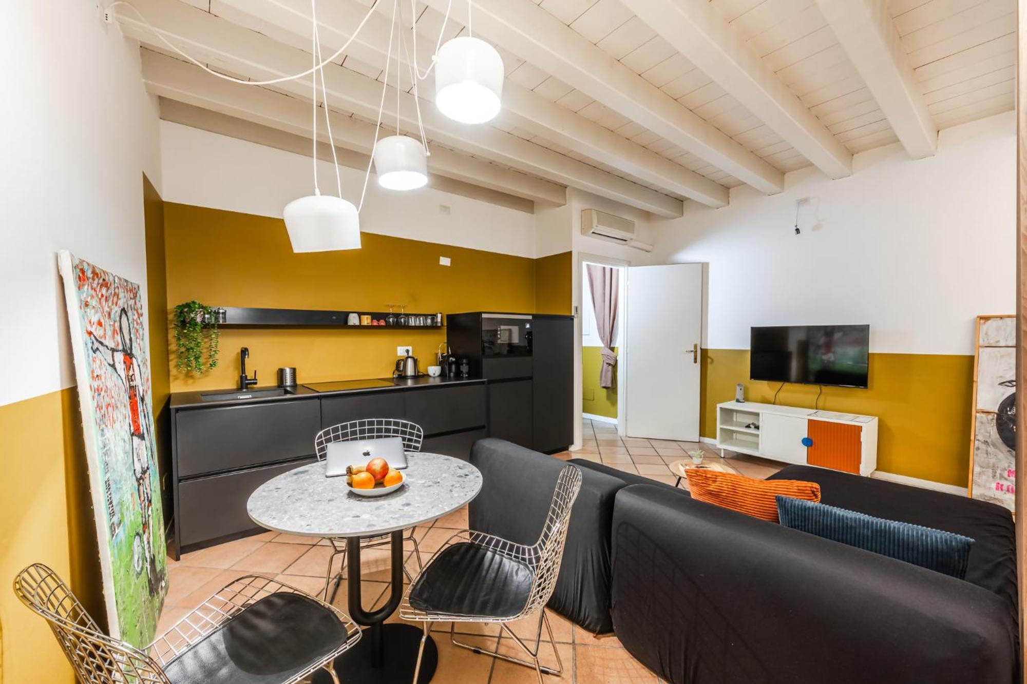 Riverwalk Al Castello Indipendent Apartments Verona Ngoại thất bức ảnh