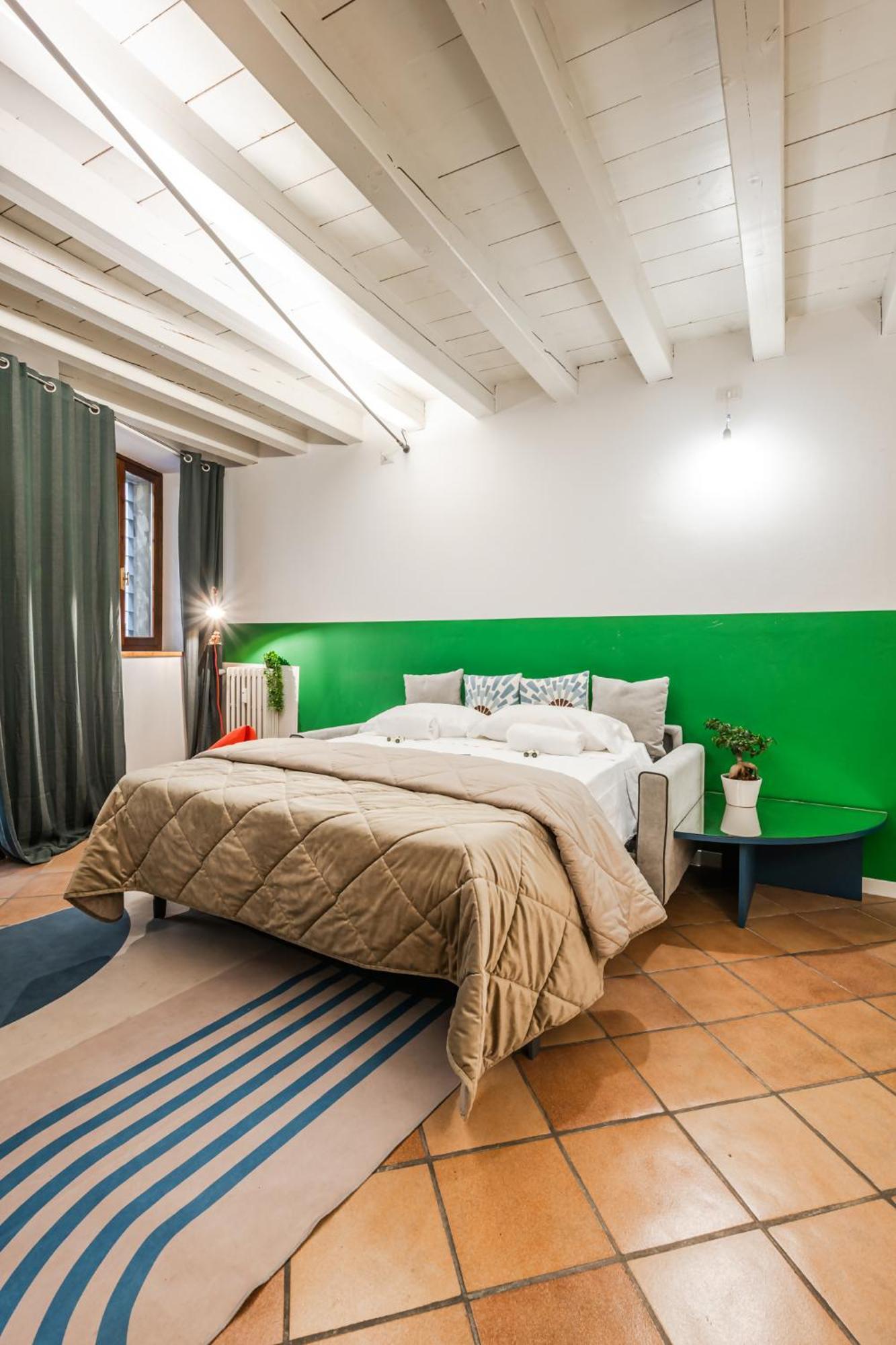Riverwalk Al Castello Indipendent Apartments Verona Ngoại thất bức ảnh