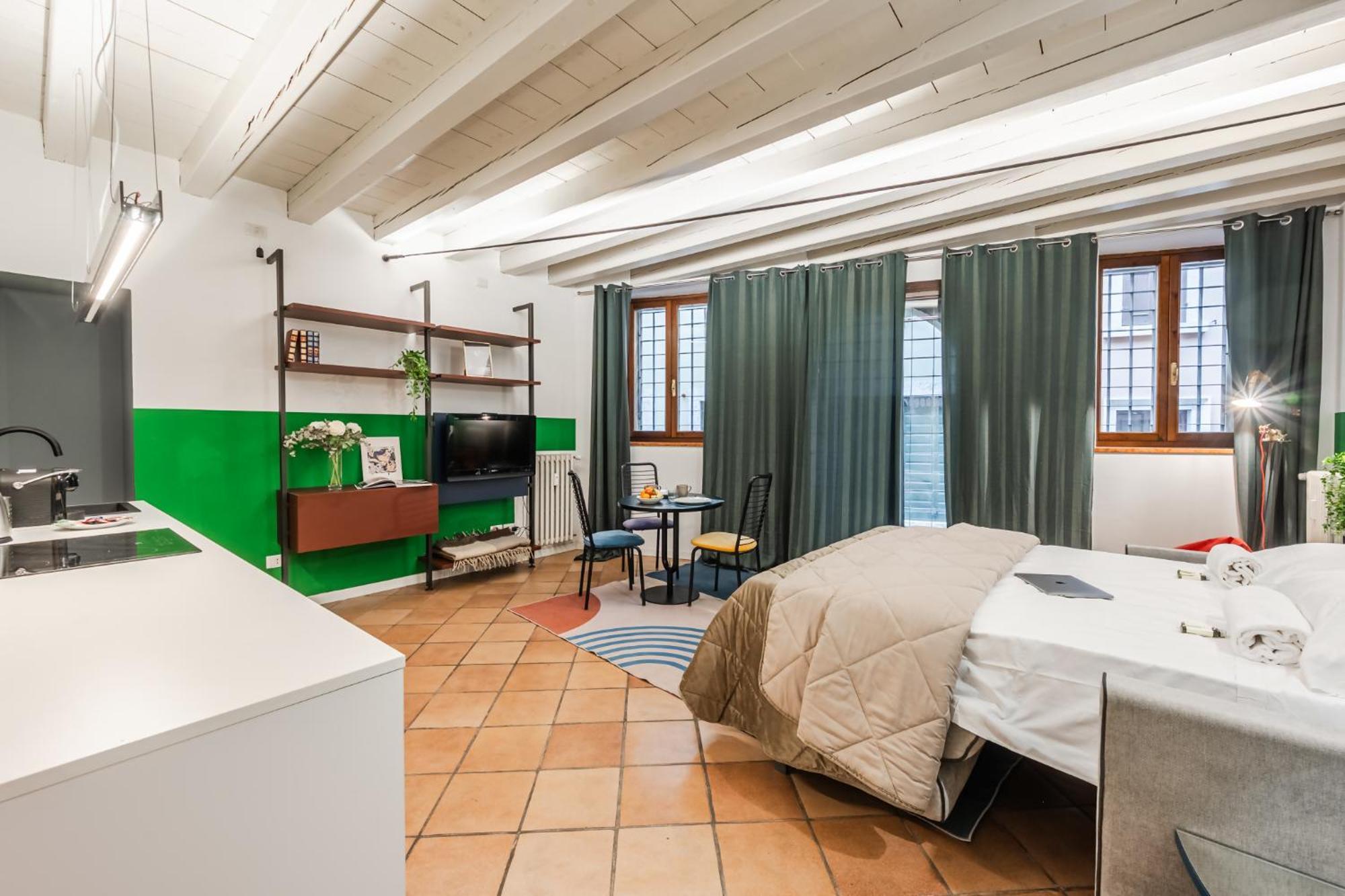 Riverwalk Al Castello Indipendent Apartments Verona Ngoại thất bức ảnh